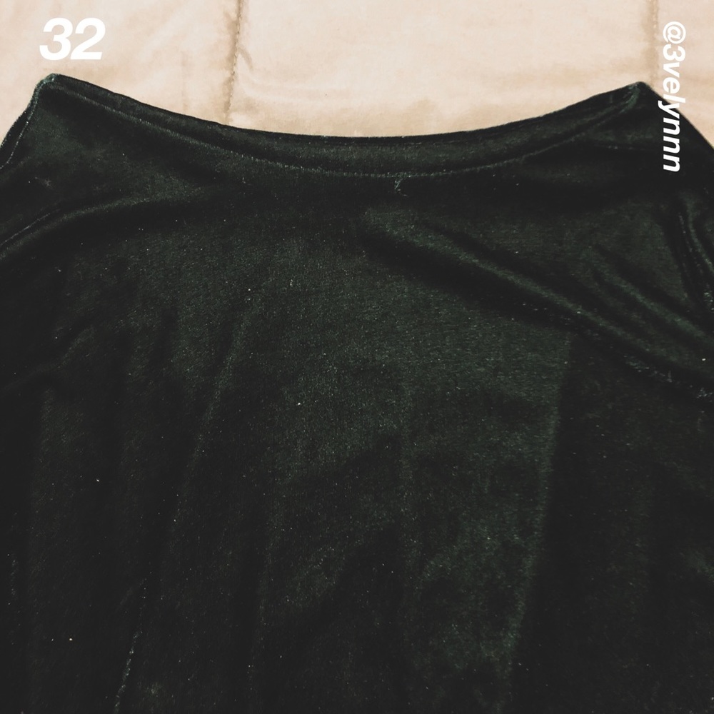 Velvet skirt